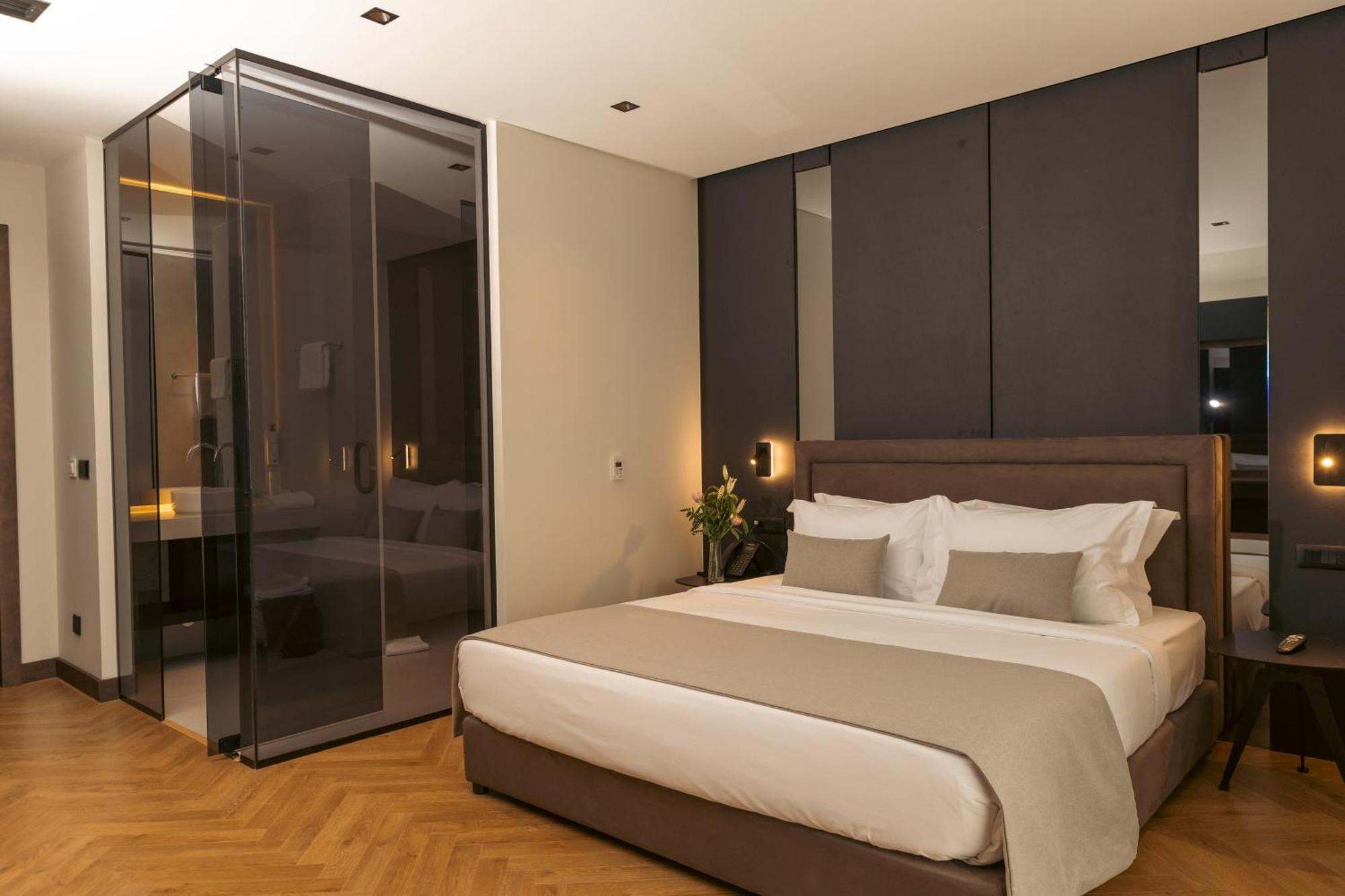 Venus Hotel Pristina Extérieur photo