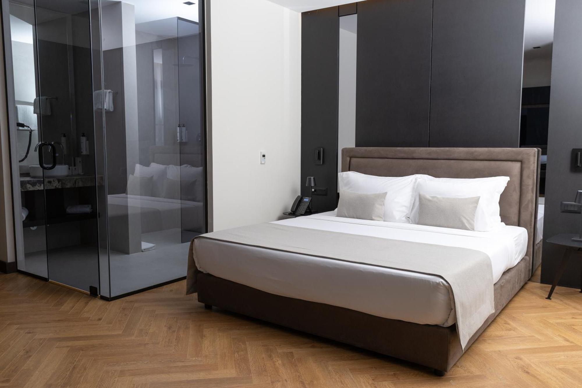 Venus Hotel Pristina Extérieur photo