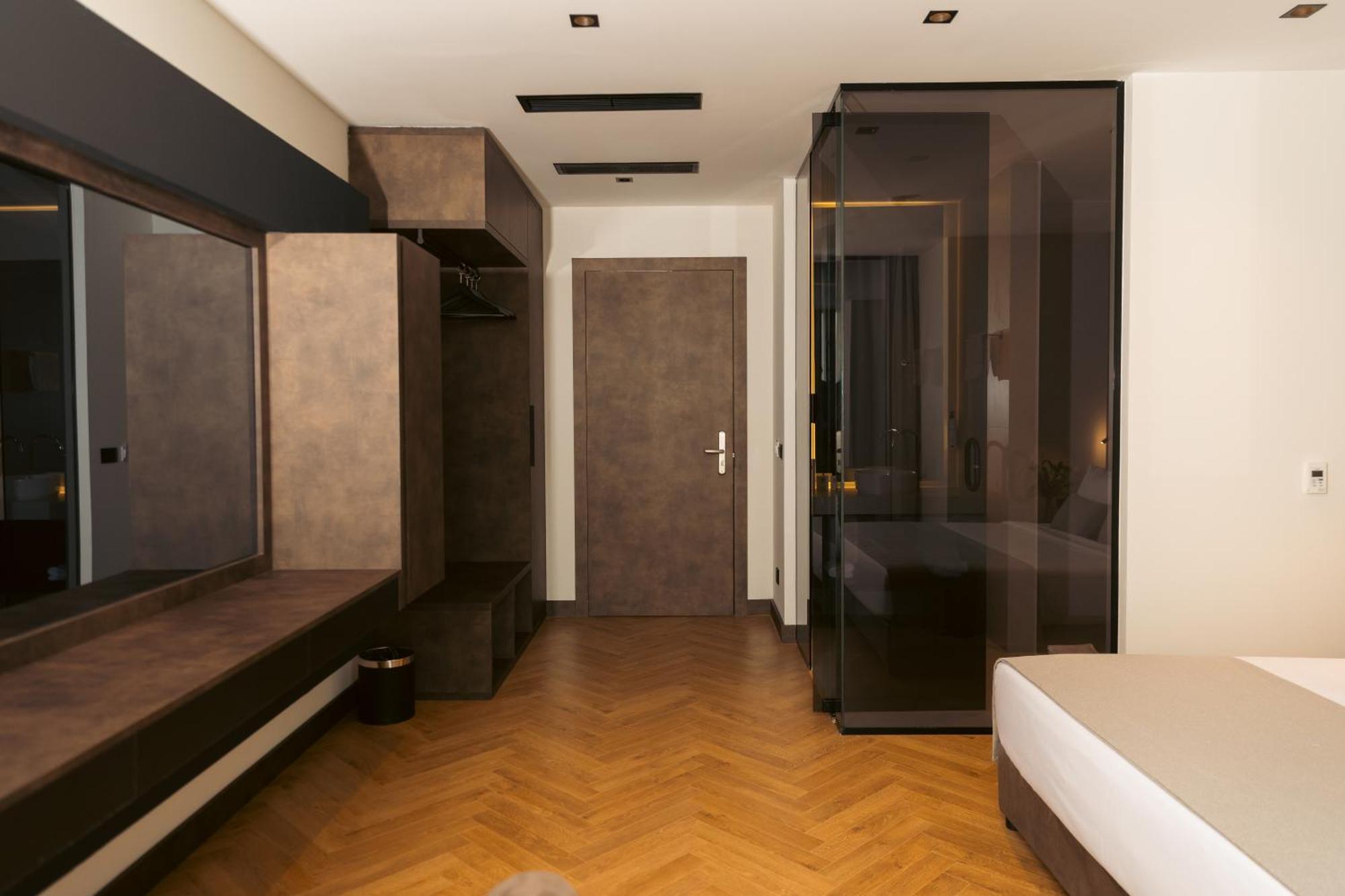 Venus Hotel Pristina Extérieur photo