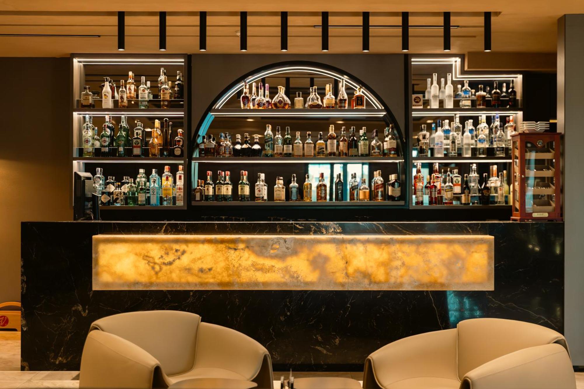 Venus Hotel Pristina Extérieur photo