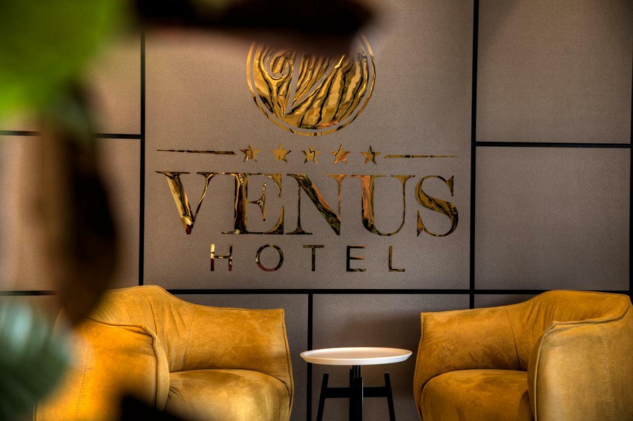Venus Hotel Lipjan Extérieur photo